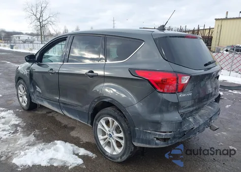 2019 Ford Escape Se z USA, uszkodzony, nr VIN 1FMCU9GDXKUC00731